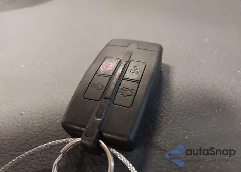 2009 Lincoln Mks из США, поврежденный, VIN 1LNHM94R09G618326